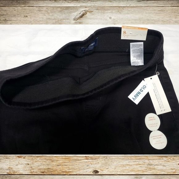 NWT OLD NAVY ROCKSTAR JEANS - Picture 8 of 8